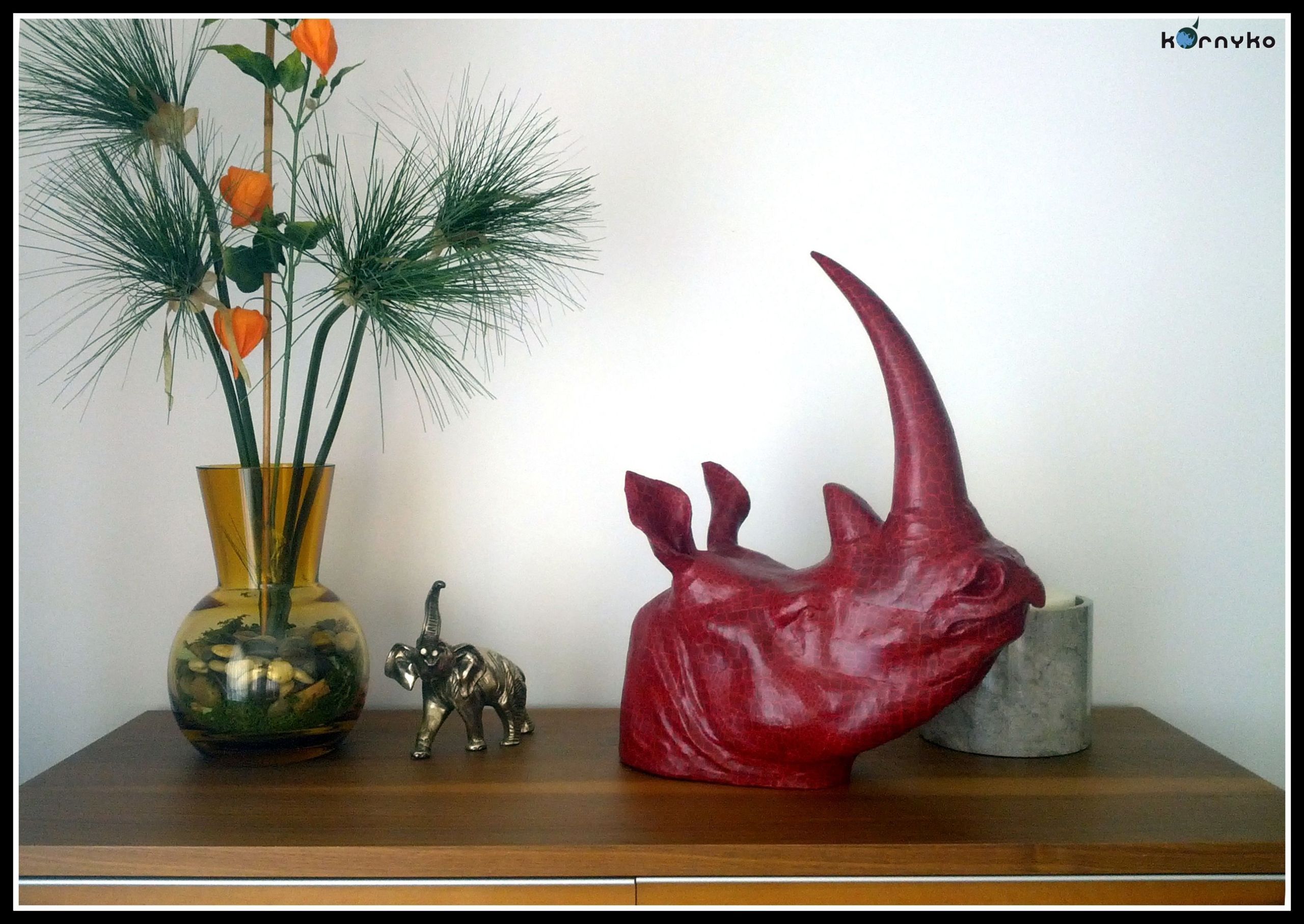 Cabeza de rinoceronte decoración